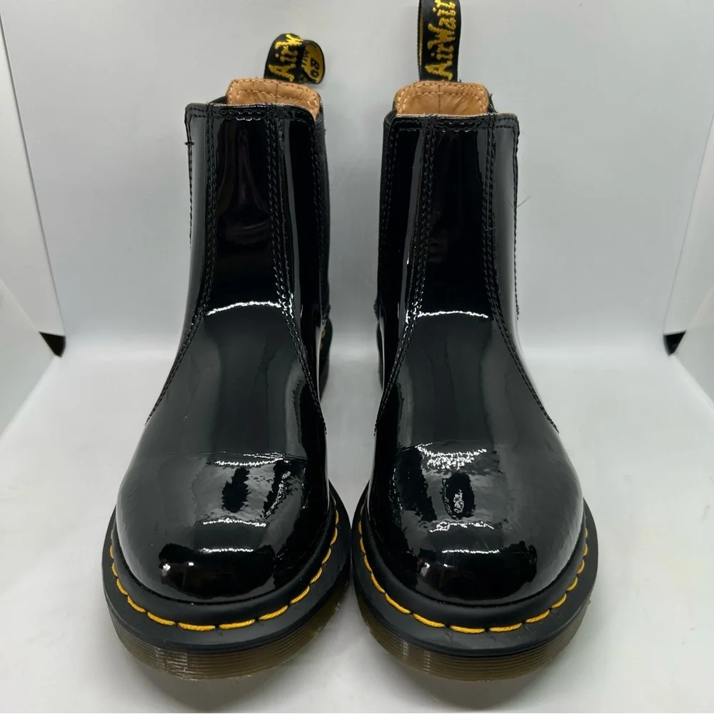 Dr. Martens 2976 Black Patent Leather Chelsea Boot Womens Size 7 - Picture 3 of 9